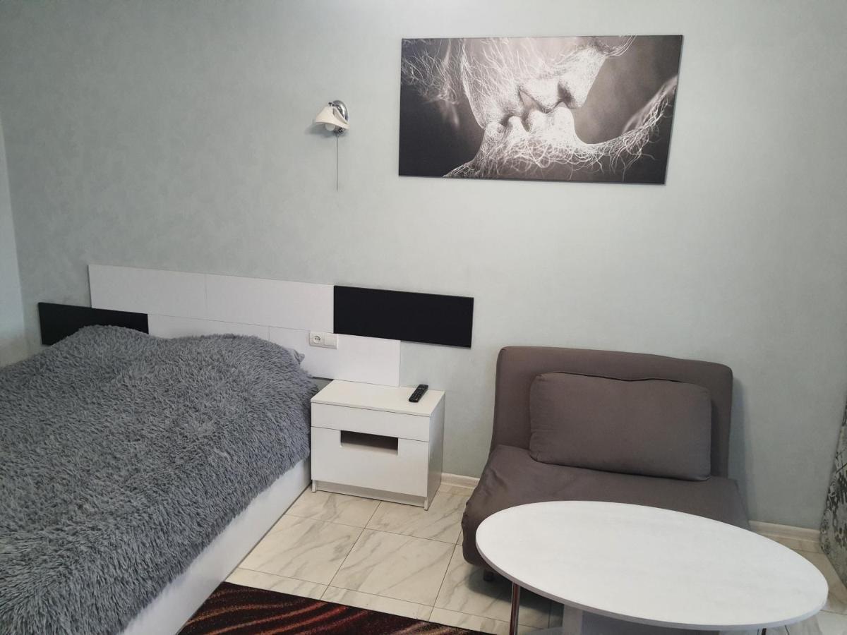 Apartment On Mstyslavs'Ka Czernihów Zewnętrze zdjęcie